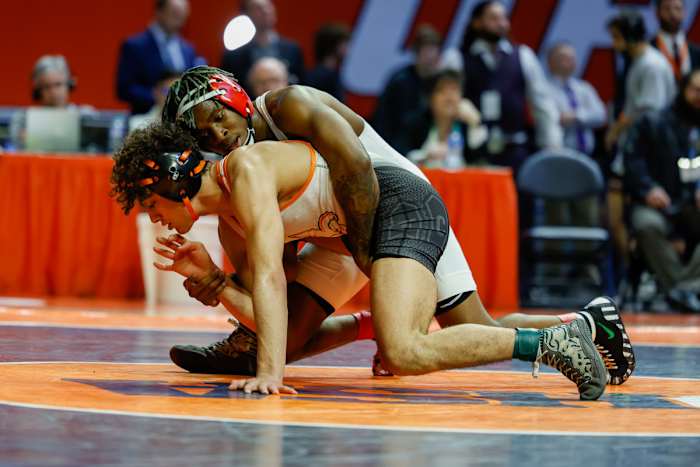 Illinois state wrestling championships February 18 2023 Nate Latsch 15439